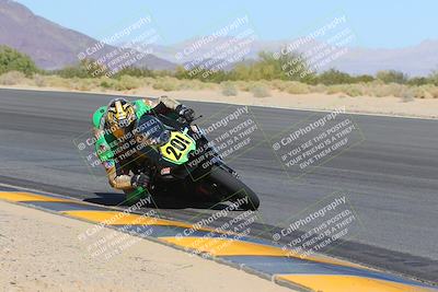 media/Oct-30-2022-CVMA (Sun) [[fb421c3cec]]/Race 11 Amateur Supersport Open/